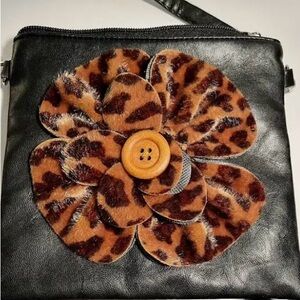 Saxx Black Clutch with Leopard Print Design